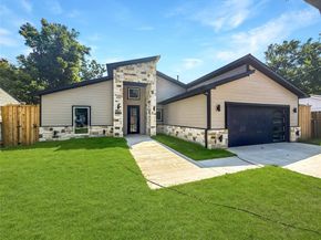 2130  Kathleen Avenue , Dallas Texas 75216