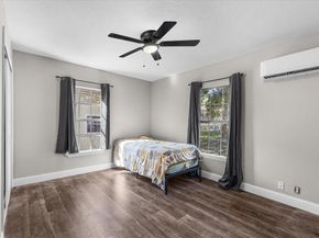 2121  Andover Street , Fort Worth Texas 76114