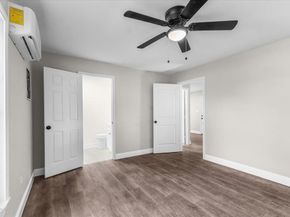 2121  Andover Street , Fort Worth Texas 76114