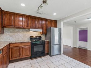 1813  Ruth Street , Arlington Texas 76010