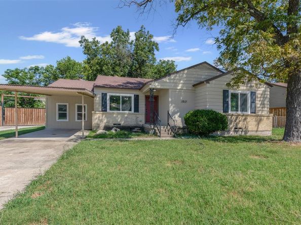 1813  Ruth Street , Arlington Texas 76010