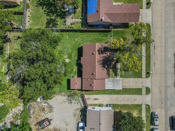1813  Ruth Street , Arlington Texas 76010