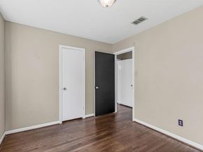 1813  Ruth Street , Arlington Texas 76010