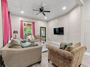 421  Martinique Avenue , Dallas Texas 75223