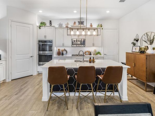 4745  Kings Garden Parkway , Arlington Texas 76005