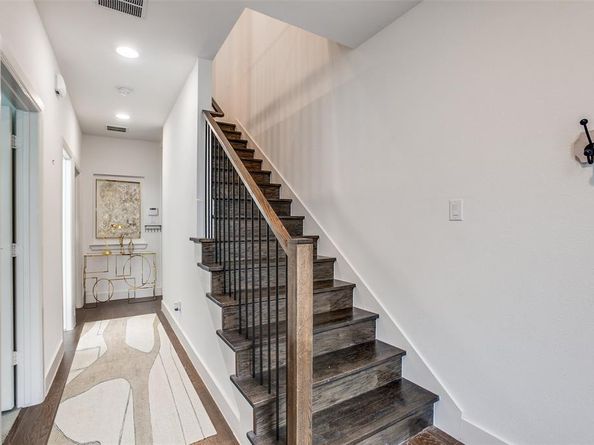 7859  Verona Place , Dallas Texas 75231