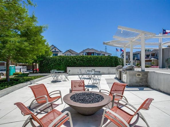 7859  Verona Place , Dallas Texas 75231