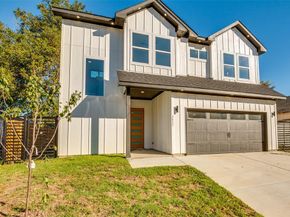 2827  Grafton Avenue , Dallas Texas 75211