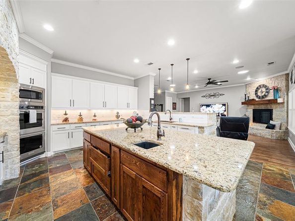 3810  Raintree Drive , Flower Mound Texas 75022