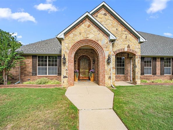 3810  Raintree Drive , Flower Mound Texas 75022