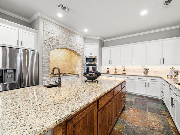 3810  Raintree Drive , Flower Mound Texas 75022