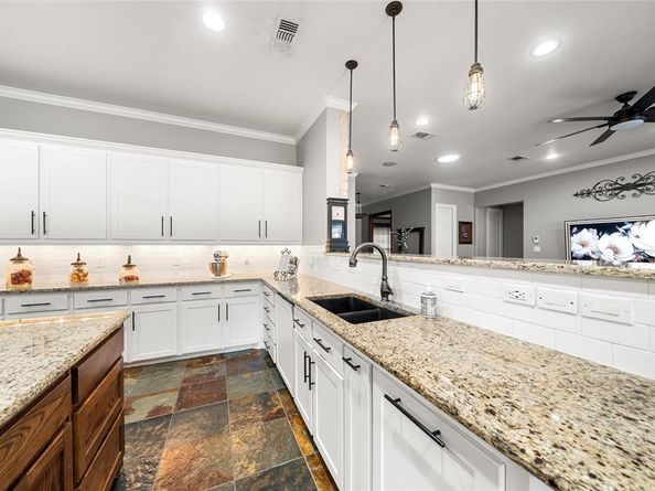 3810  Raintree Drive , Flower Mound Texas 75022