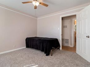 127 W Cedar Street , Hurst Texas 76053