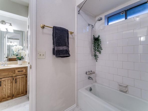 905  Summer Trail , Flower Mound Texas 75028