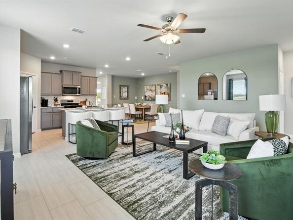 540  AMBER FIELDS Drive , Denton Texas 76259