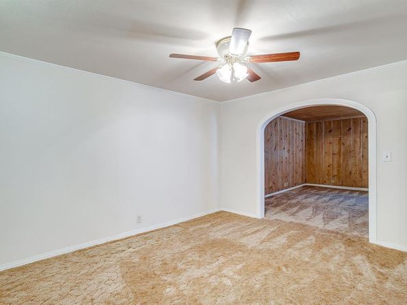 6061  Carey Road , Fort Worth Texas 76140