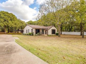 6061  Carey Road , Fort Worth Texas 76140