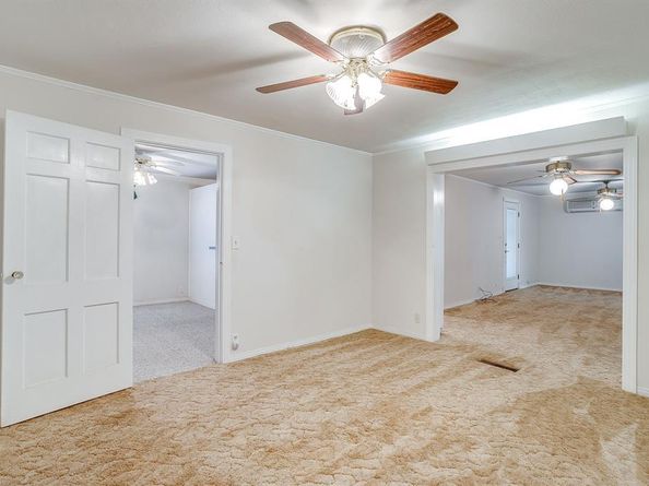 6061  Carey Road , Fort Worth Texas 76140