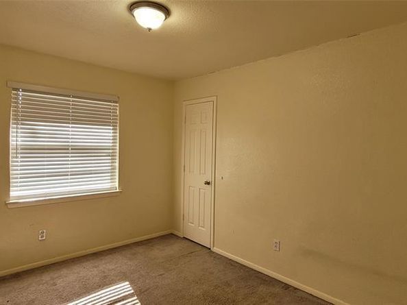 801  Redbud Street , Crowley Texas 76036