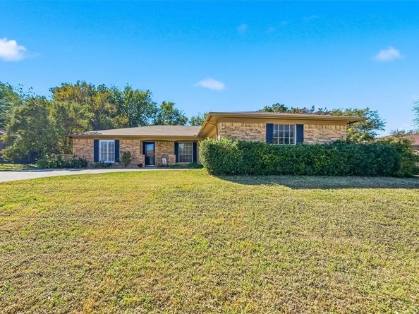 6320  Lunar Drive , Edgecliff Village Texas 76134