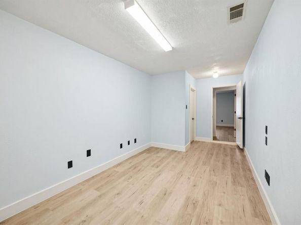 4015  Hideaway Drive , Arlington Texas 76017