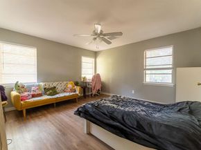 5720  Whitman Avenue , Fort Worth Texas 76133