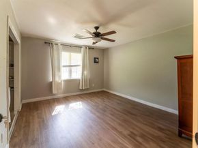 5720  Whitman Avenue , Fort Worth Texas 76133