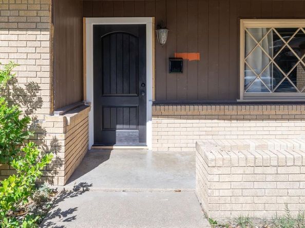 5720  Whitman Avenue , Fort Worth Texas 76133