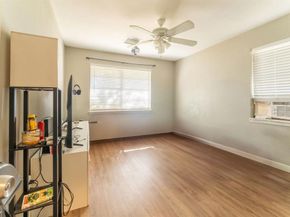 5720  Whitman Avenue , Fort Worth Texas 76133