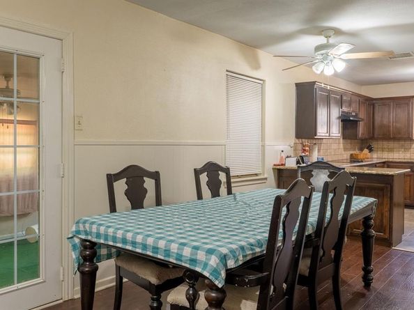 5720  Whitman Avenue , Fort Worth Texas 76133