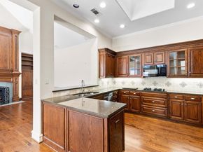 5731  Portsmouth Lane , Dallas Texas 75252