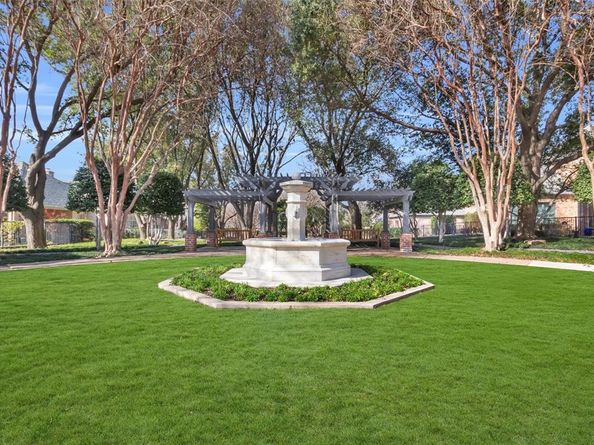 5731  Portsmouth Lane , Dallas Texas 75252