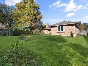 1106  Almond Drive , Mansfield Texas 76063