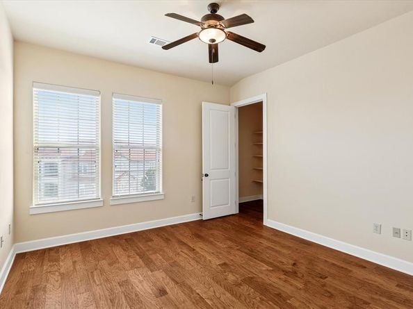 610  Via Ravello   410, Irving Texas 75039