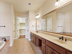 610  Via Ravello   410, Irving Texas 75039