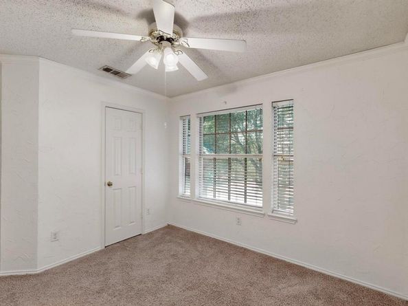 624  Babbling Brook Drive , Saginaw Texas 76179