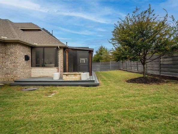 845  Fireside Drive , Little Elm Texas 76227