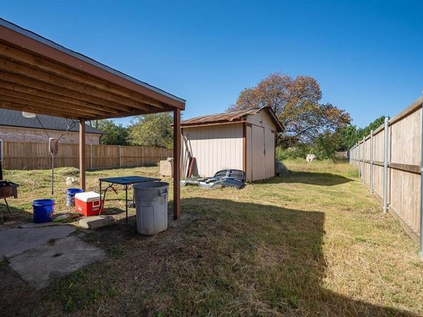 4115 S Peachtree Road , Balch Springs Texas 75180
