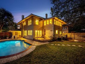 2417  5th Avenue , Fort Worth Texas 76110