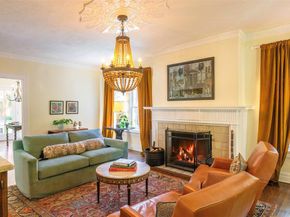 2417  5th Avenue , Fort Worth Texas 76110