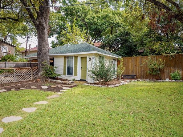 2417  5th Avenue , Fort Worth Texas 76110