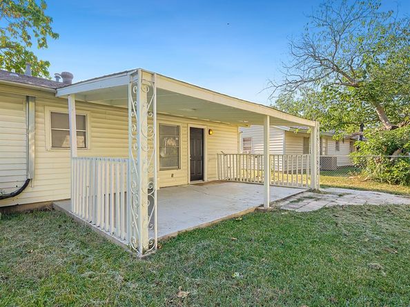 804  Milam Drive , Euless Texas 76039