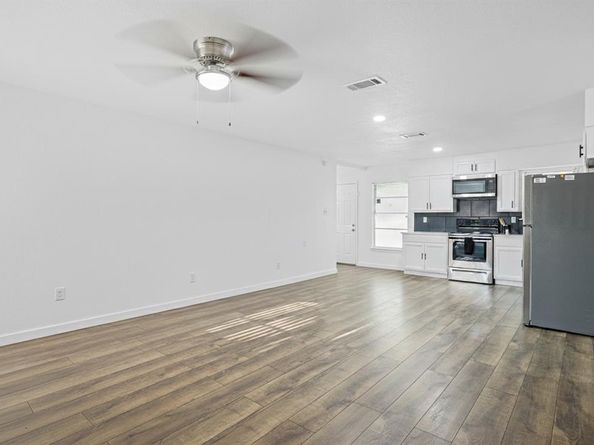 804  Milam Drive , Euless Texas 76039