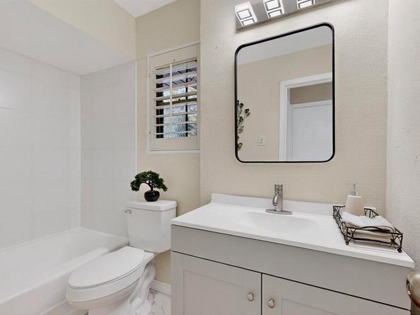 2902  Medina Drive , Garland Texas 75041