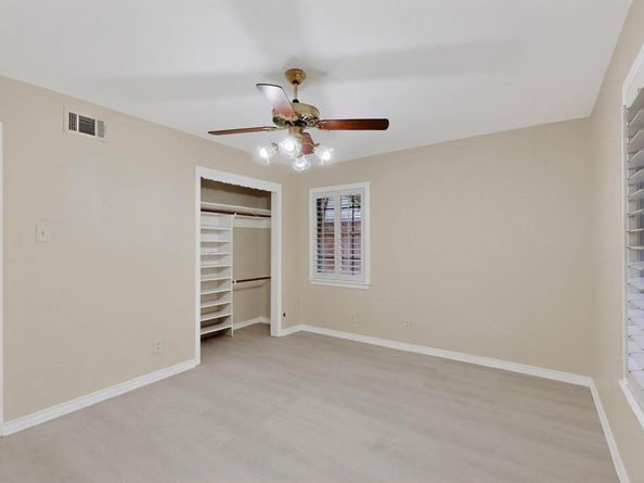 2902  Medina Drive , Garland Texas 75041