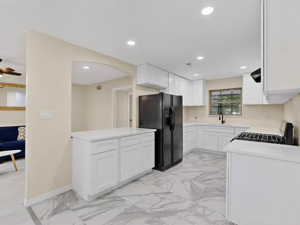 2902  Medina Drive , Garland Texas 75041