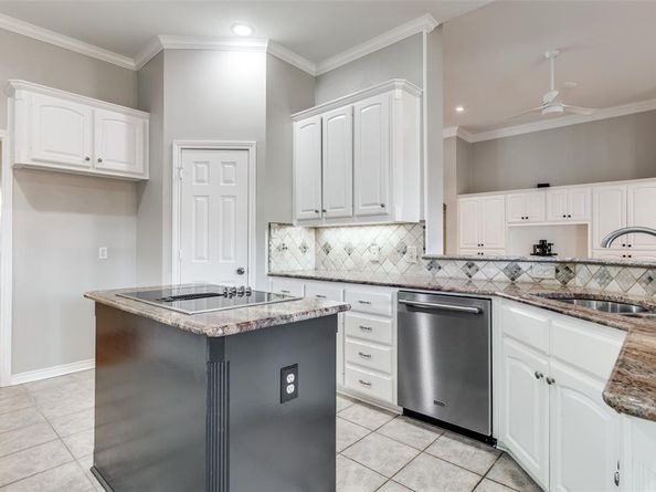 847  Turquoise Point , Rockwall Texas 75032