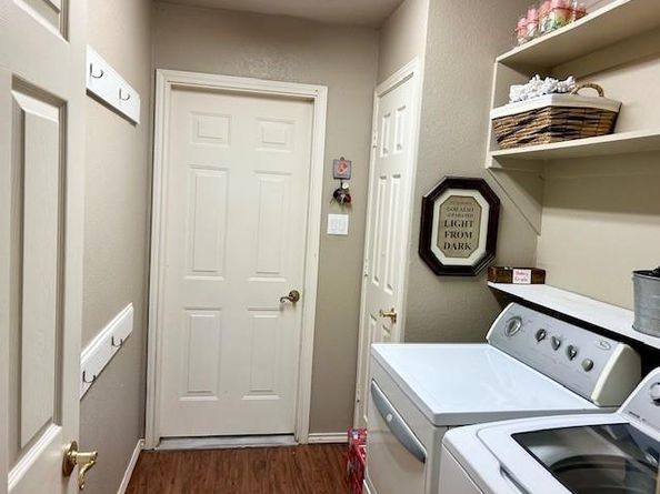 2102  Jasmine Street , Denton Texas 76205