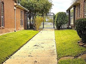 2612  Waters Edge Lane , Fort Worth Texas 76116