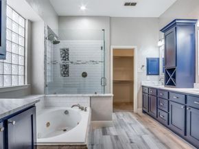 2612  Waters Edge Lane , Fort Worth Texas 76116